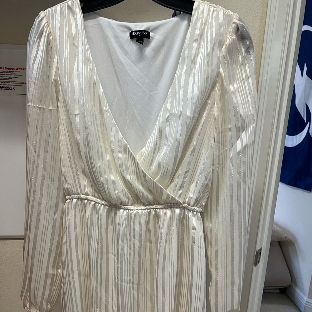 Beautiful silver & cream express Angelic like dress